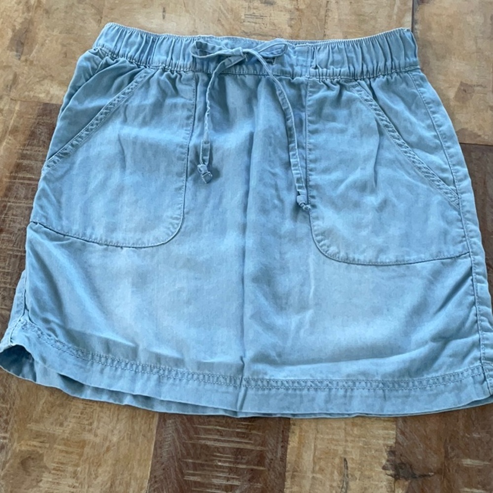 C&C California blue mini skirt.